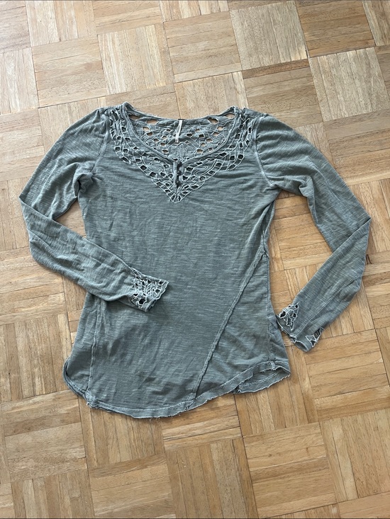 Free People Tops - Free People Crochet Long Sleeve Tee in Olive/Grey Flawed*